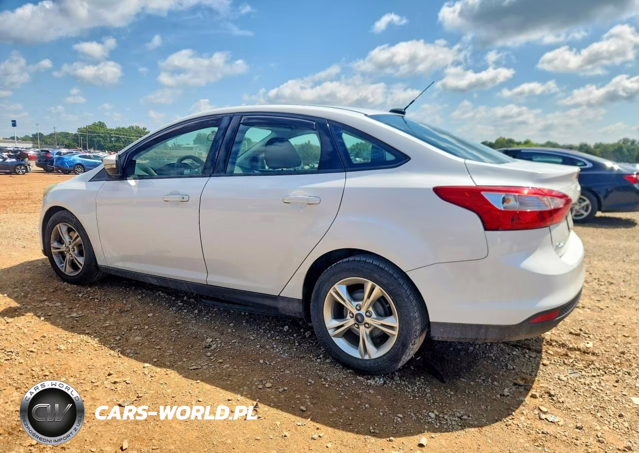 2013 Ford Focus Se VIN:1FADP3F28DL371635 - 2