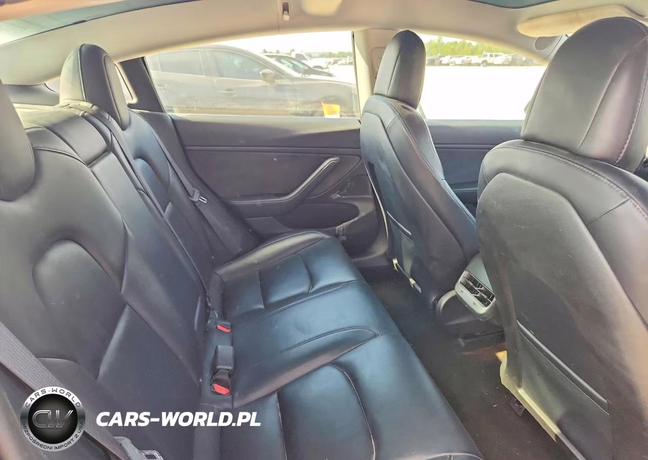 2018 Tesla Model 3 VIN:5YJ3E1EA1JF163460 - 10