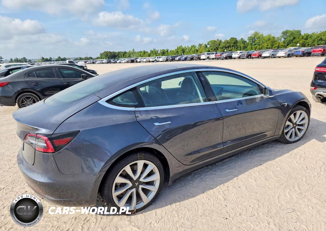 2018 Tesla Model 3 VIN:5YJ3E1EA1JF163460 - 3