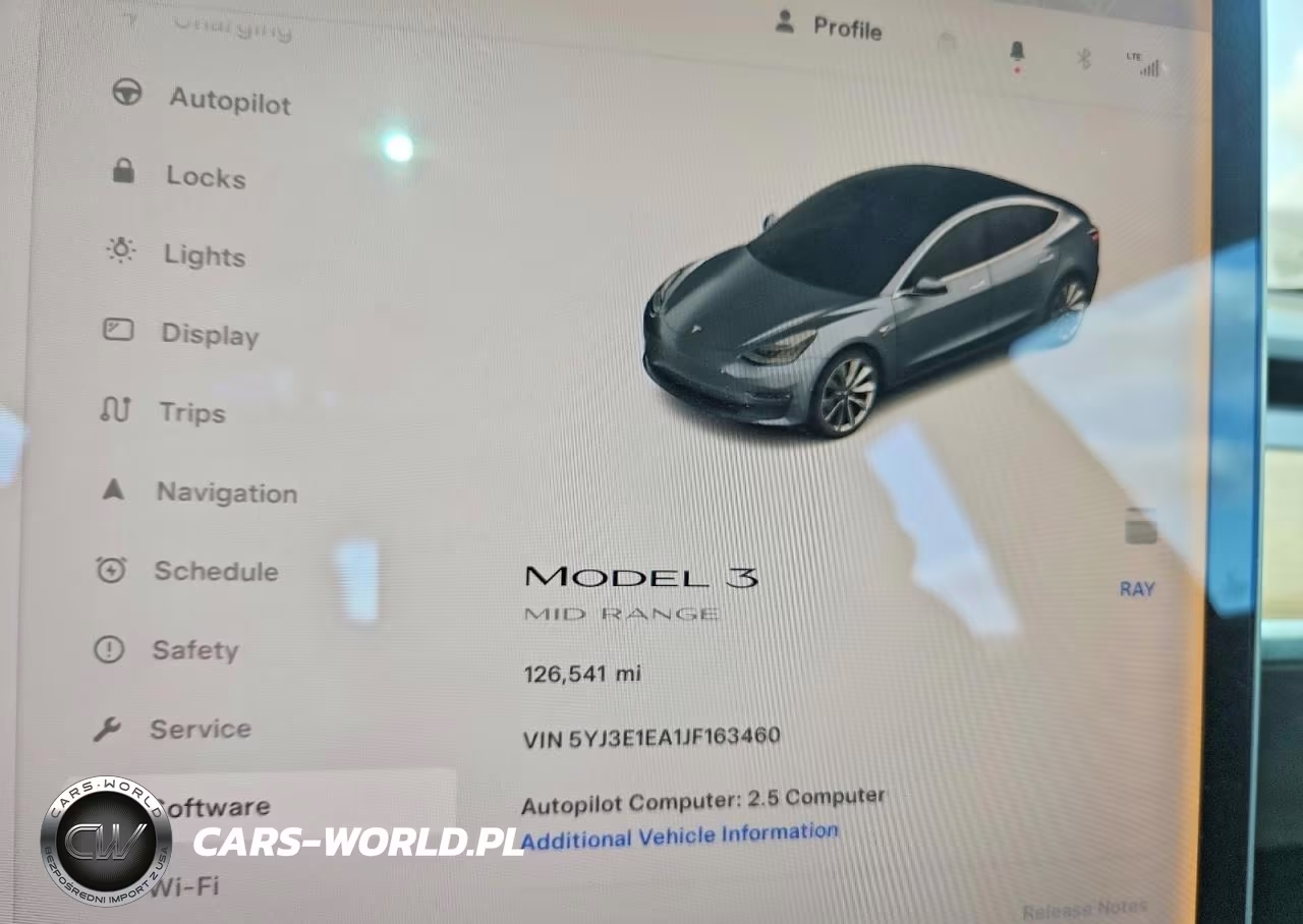 2018 Tesla Model 3 VIN:5YJ3E1EA1JF163460 - 9