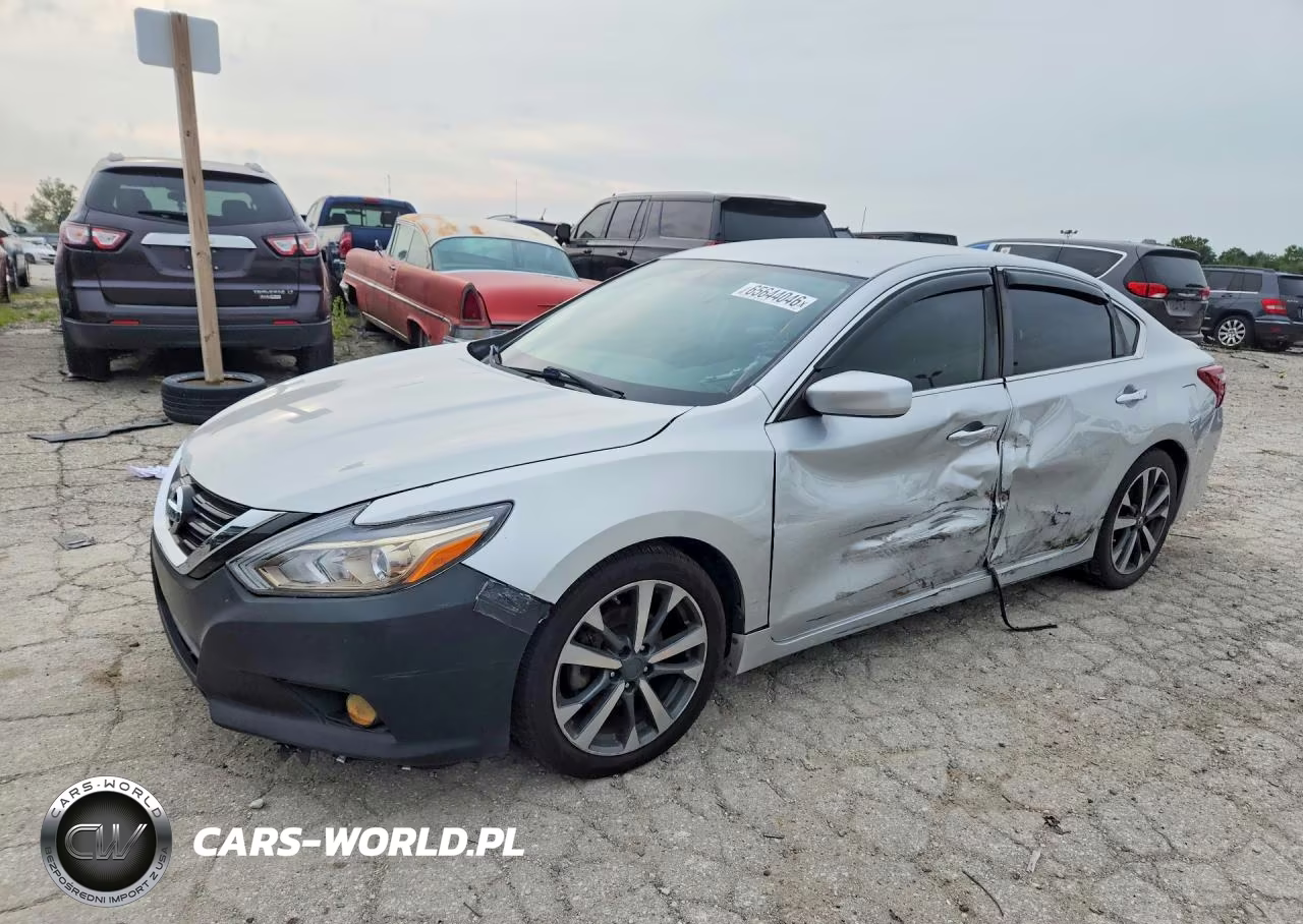 2017 Nissan Altima 3.5 Sr – zdjęcie 1 z 12