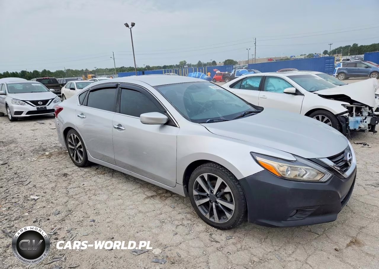 2017 Nissan Altima 3.5 Sr VIN:1N4BL3AP9HC186389 - 4