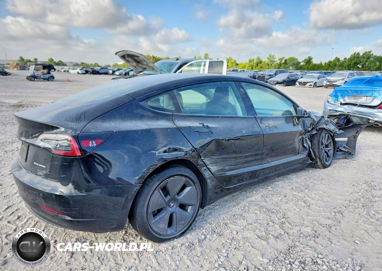 2022 Tesla Model 3 VIN:5YJ3E1EB7NF267174 - 3