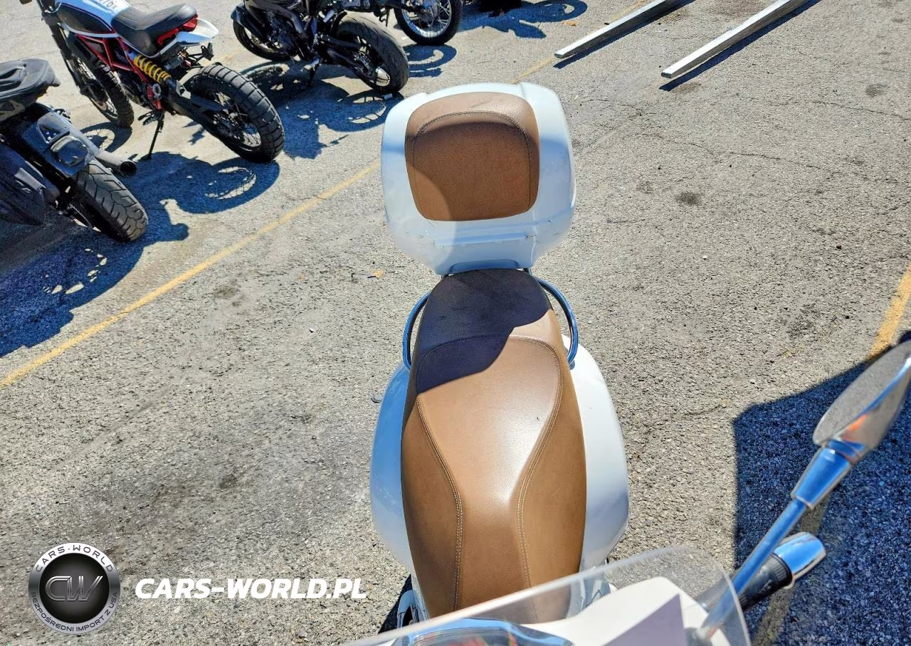 2022 Vespa-Piag Gts 300 VIN:ZAPMA39M0N5203520 - 5