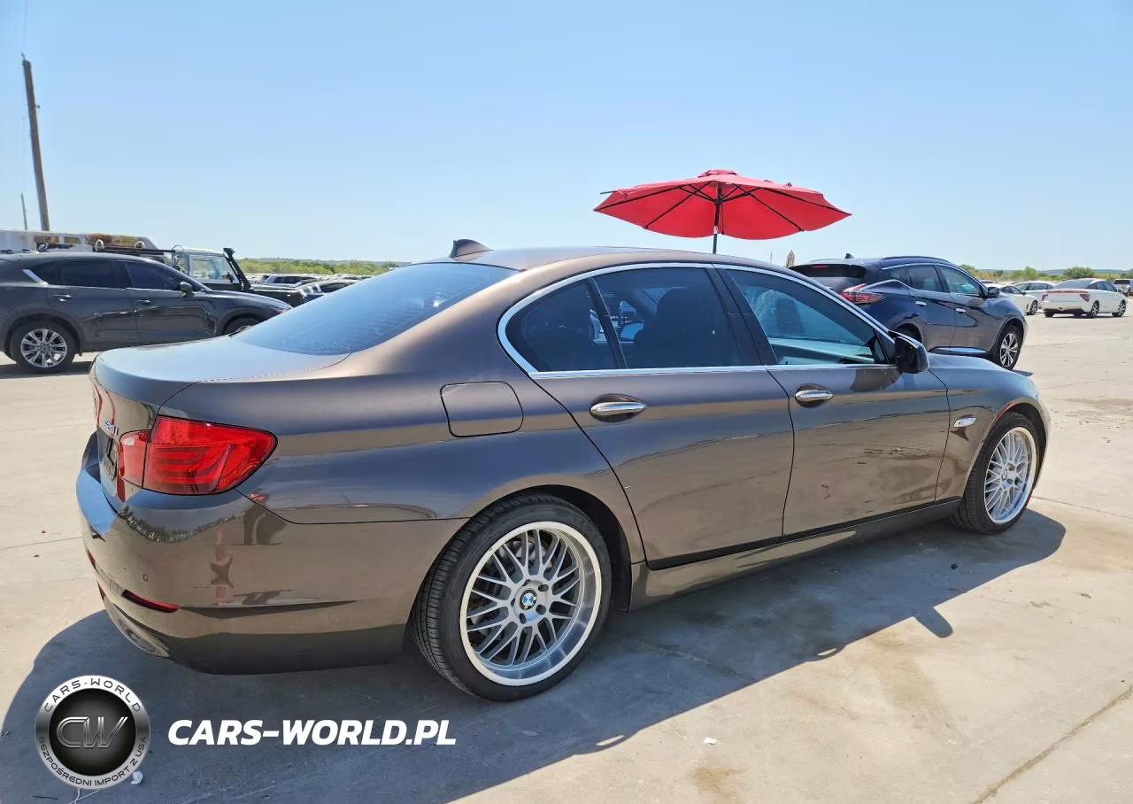 2013 BMW 528 I VIN:WBAXG5C53DD231226 - 3