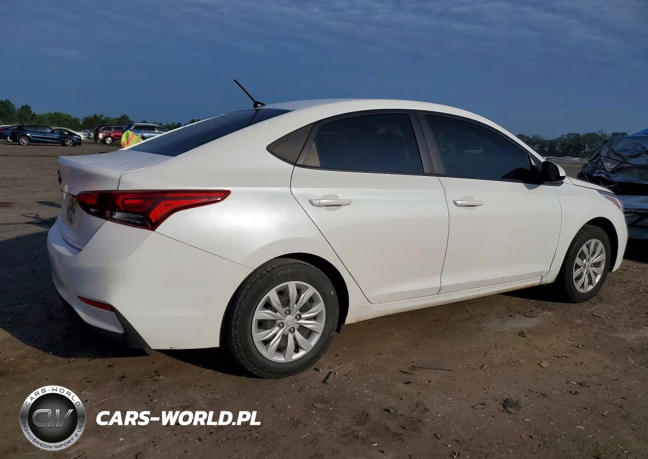 2019 Hyundai Accent Se VIN:3KPC24A33KE055107 - 3