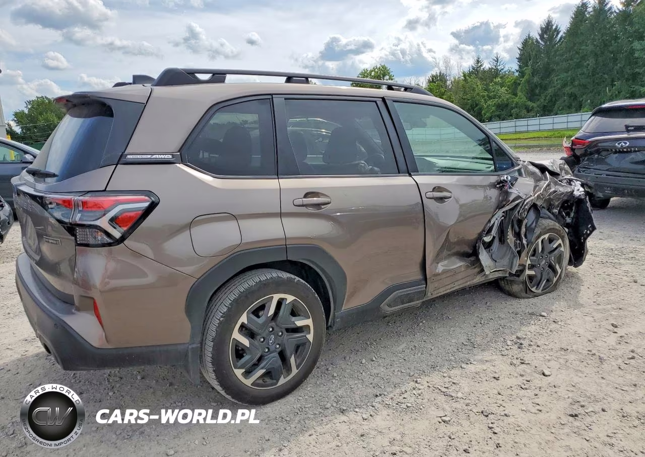2025 Subaru Forester Limited VIN:JF2SLSRD4SH413921 - 3