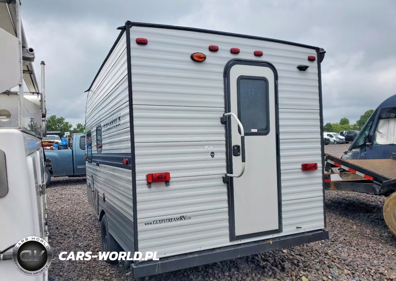 2021 Gulf Stream Innsbruck Camper VIN:1NL1G1611M1143846 - 3