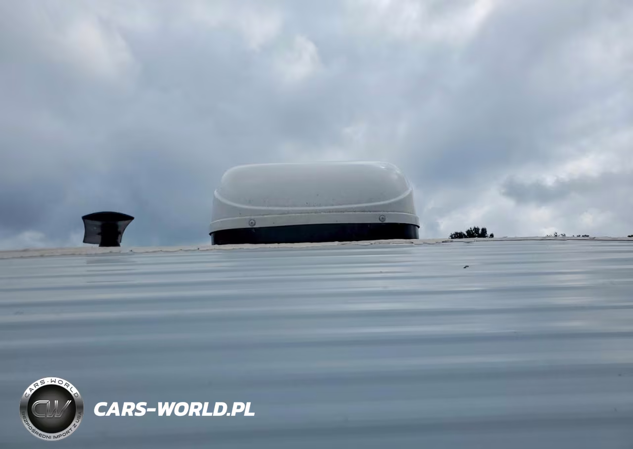 2021 Gulf Stream Innsbruck Camper VIN:1NL1G1611M1143846 - 8