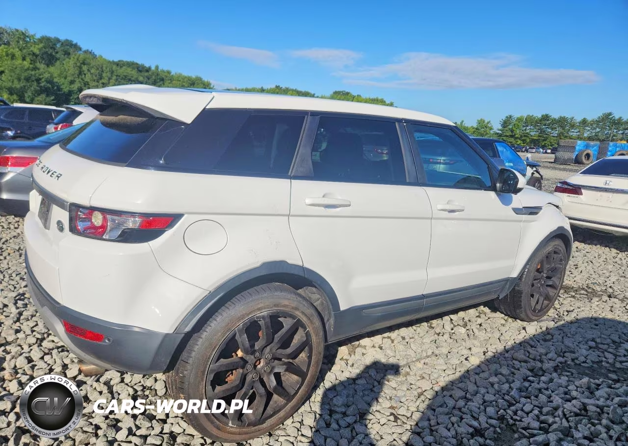2015 Land Rover Range Rover Evoque Pure Premium VIN:SALVR2BG8FH061245 - 3