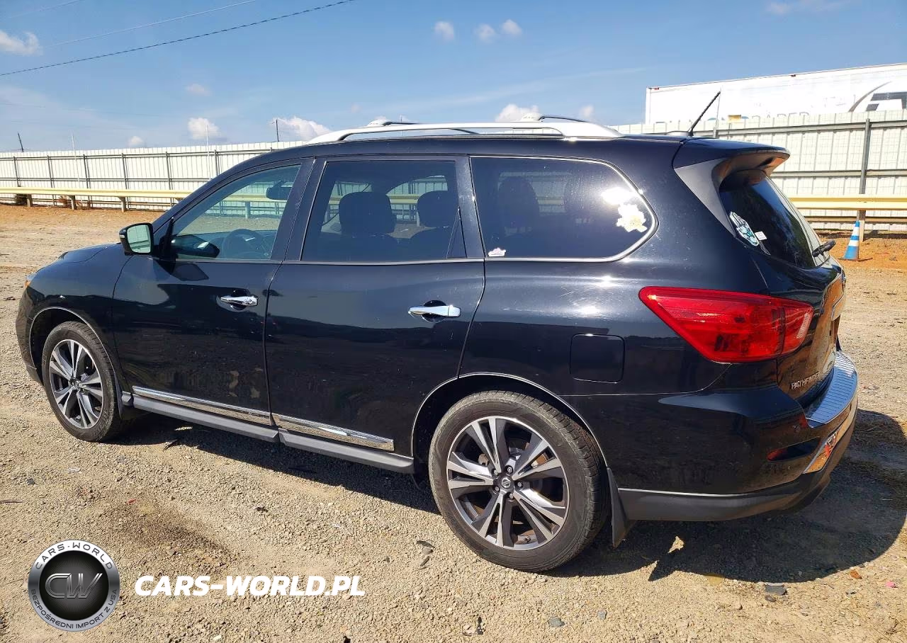2017 Nissan Pathfinder Platinum VIN:5N1DR2MM4HC619142 - 2