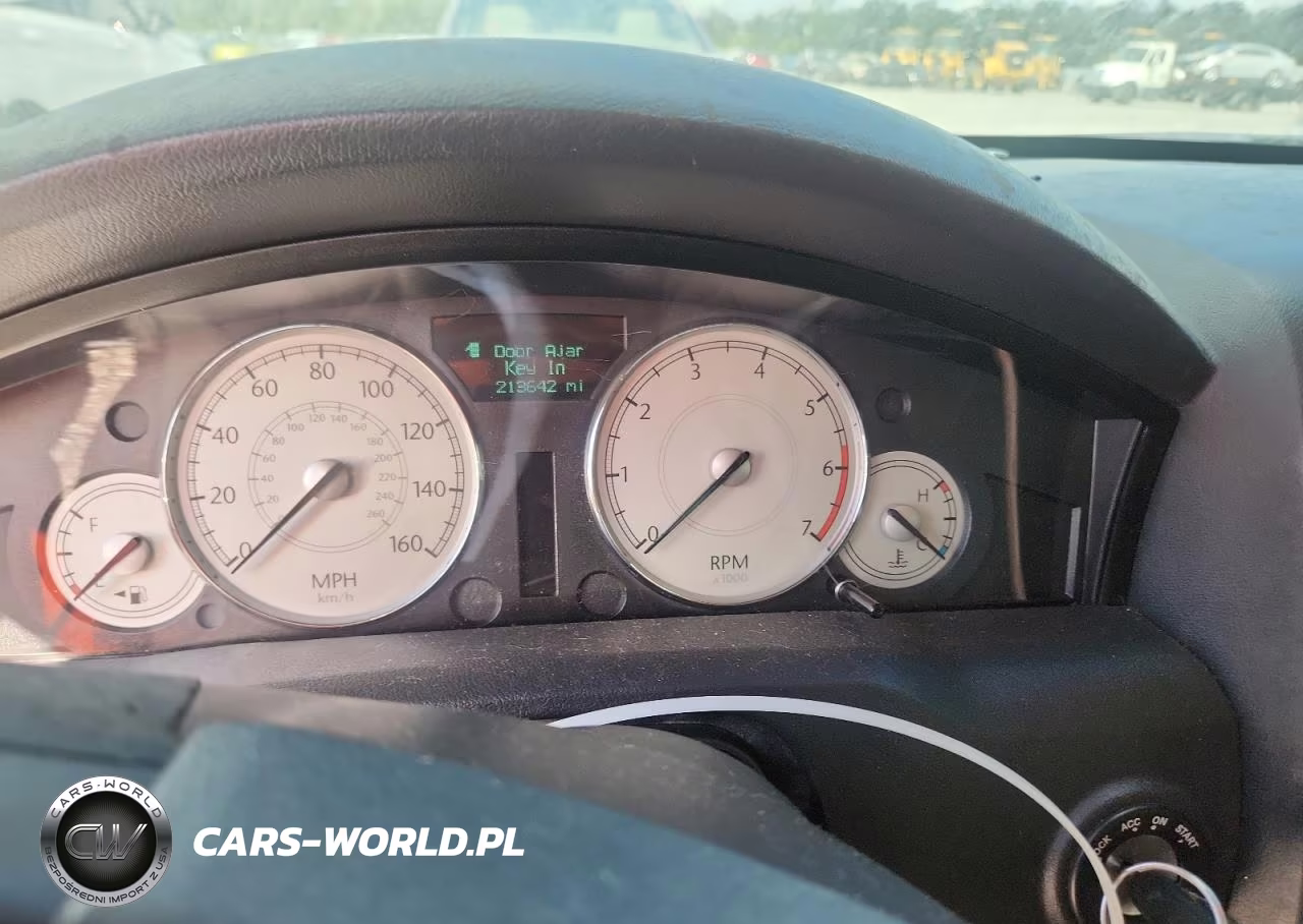 2005 Chrysler 300C VIN:2C3AA63H55H150263 - 9