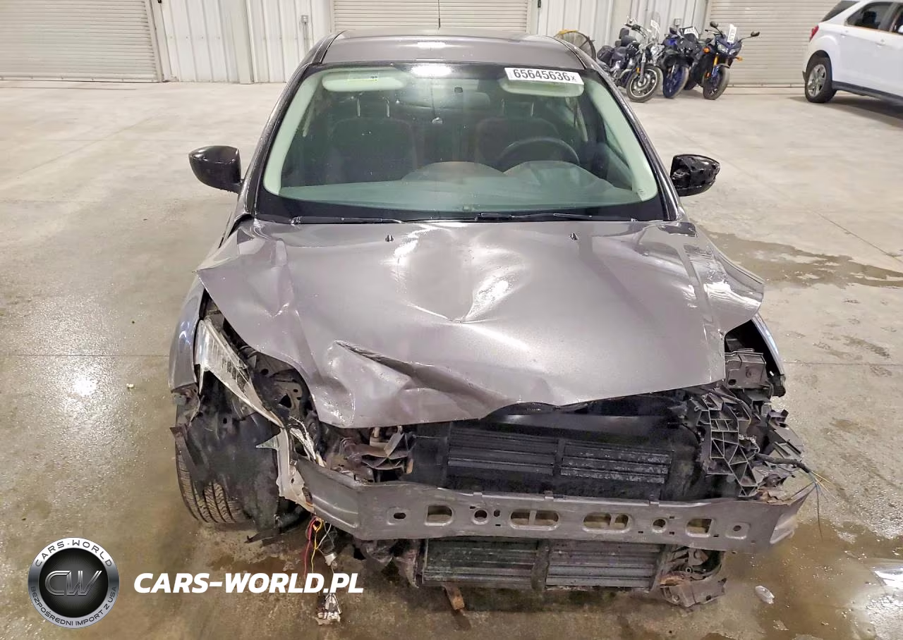 2013 Ford Focus S VIN:1FADP3E28DL381938 - 5