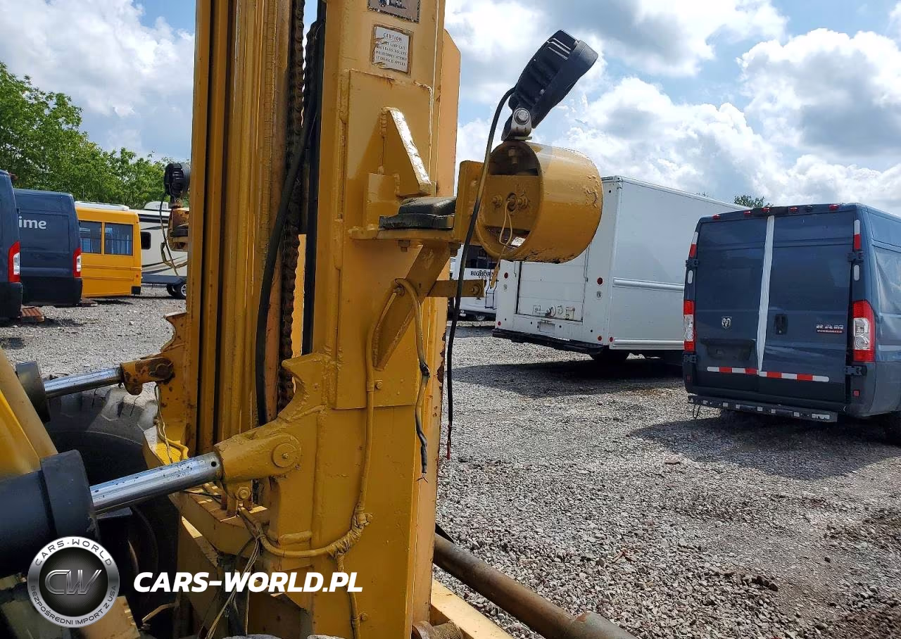1980 Other Heavy Equipmentes Forklift VIN:H53070ZDDTZ850328 - 9