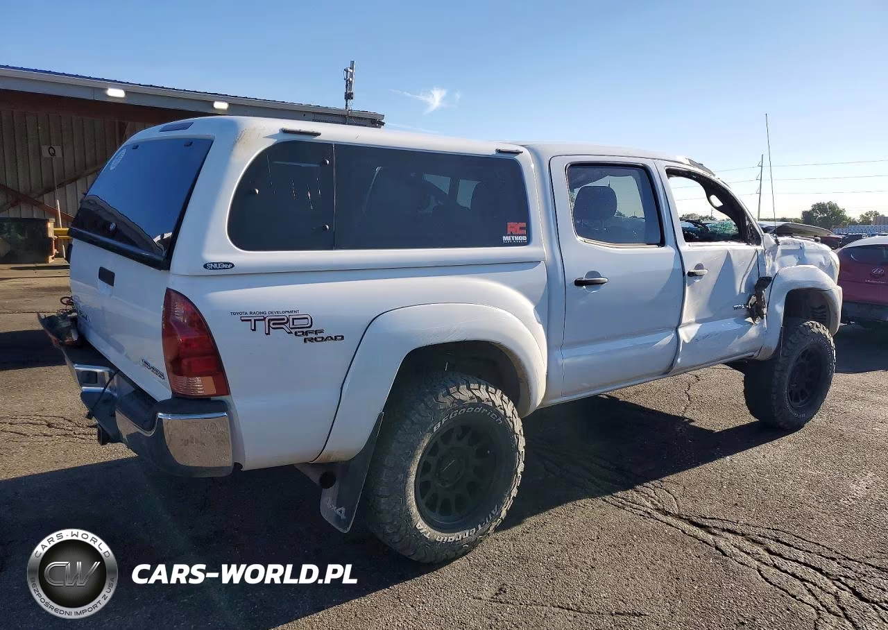 2005 Toyota Tacoma Double Cab VIN:5TELU42N95Z024659 - 3
