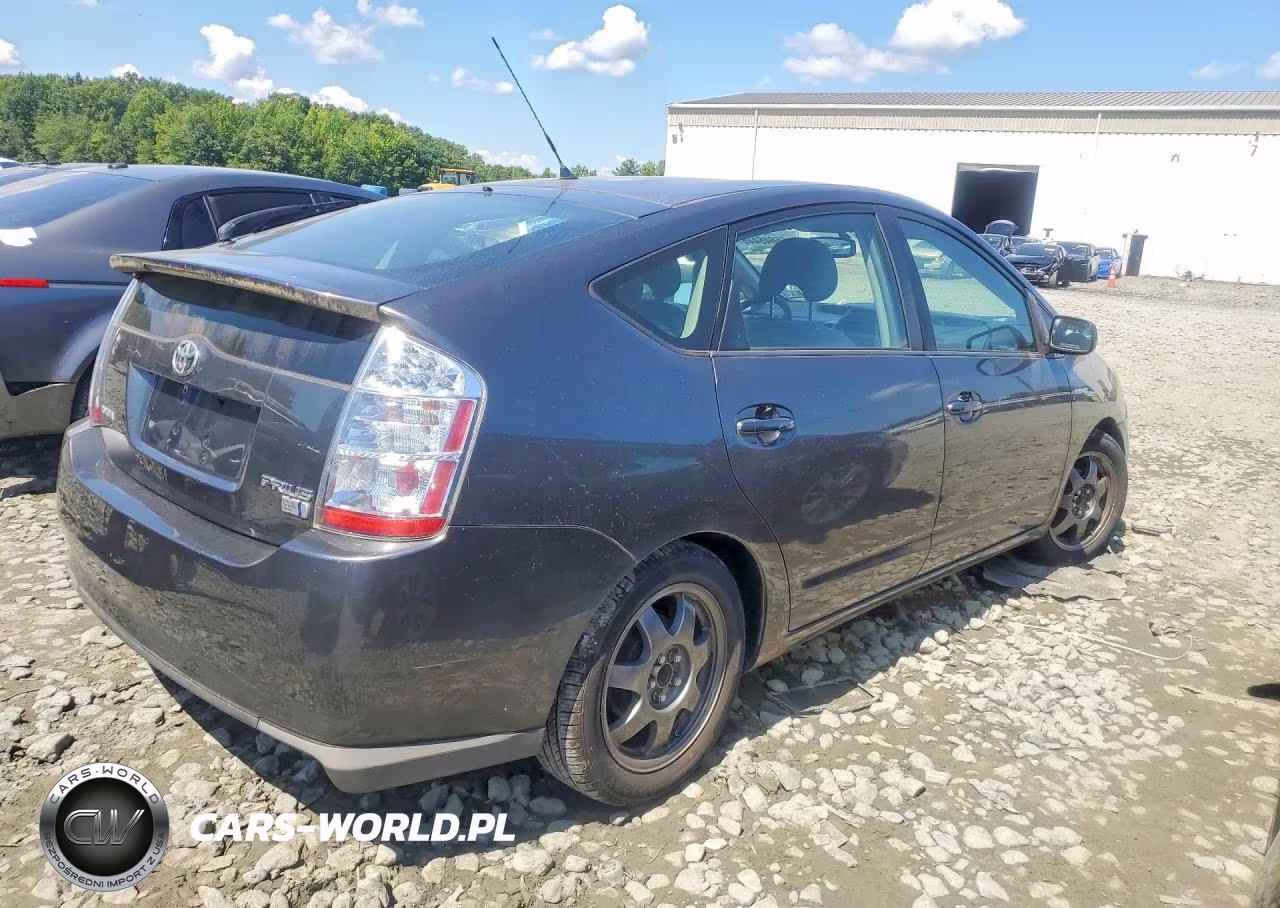 2008 Toyota Prius Touring VIN:JTDKB20U483450522 - 3