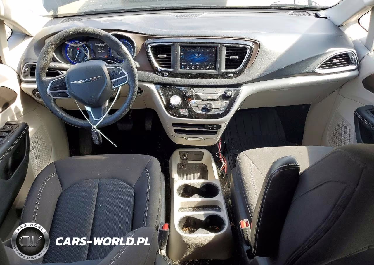 2020 Chrysler Voyager L VIN:2C4RC1AGXLR107762 - 8