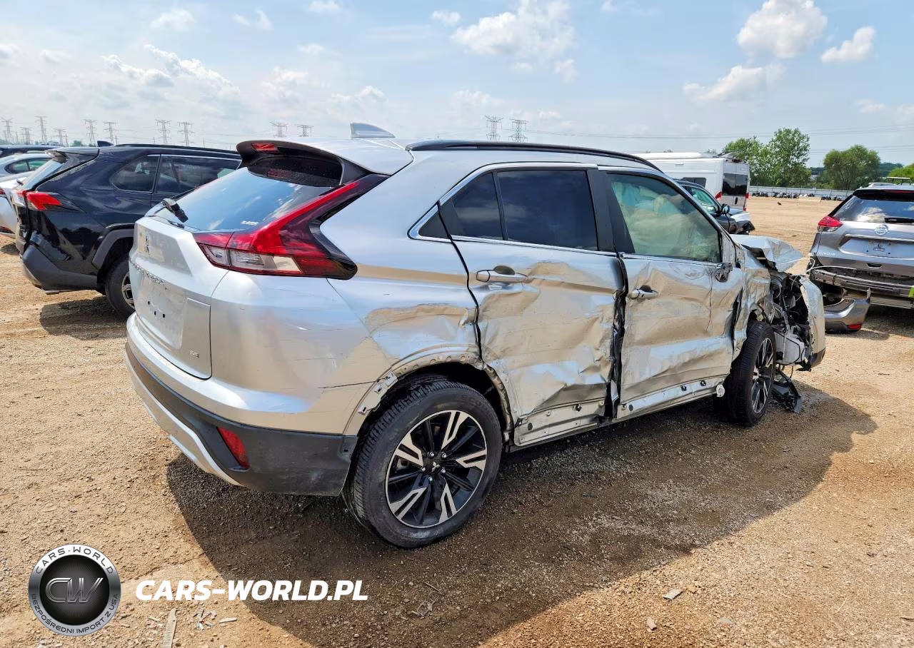 2023 Mitsubishi Eclipse Cross Se VIN:JA4ATWAA5PZ001389 - 3