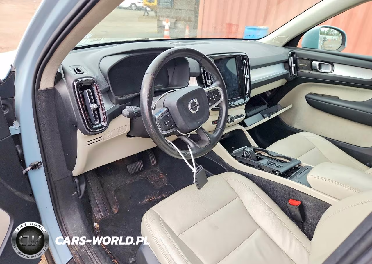 2019 Volvo Xc40 T5 Momentum VIN:YV4162XZ7K2007647 - 8
