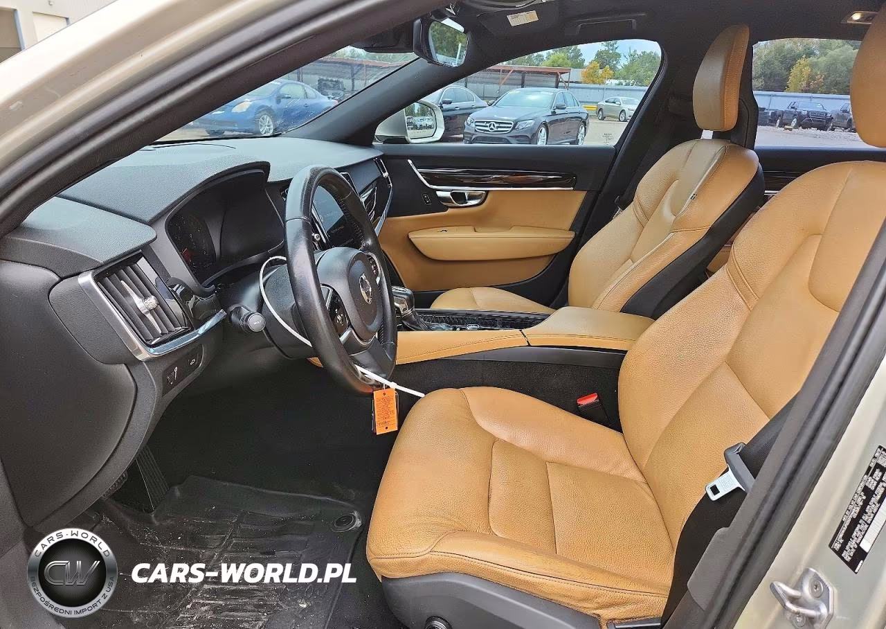 2018 Volvo S90 T5 Momentum VIN:LVY982AK9JP029378 - 7