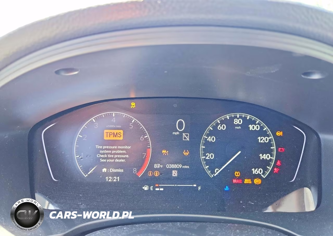 2025 Honda Civic Lx VIN:2HGFE2F27SH564129 - 9