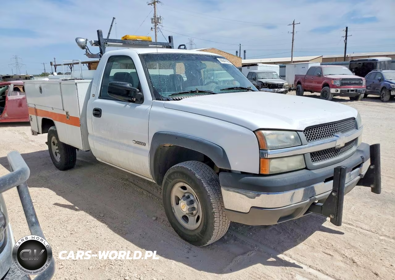 2003 Chevrolet Silverado C2500 VIN:1GBGC24U13Z285228 - 4