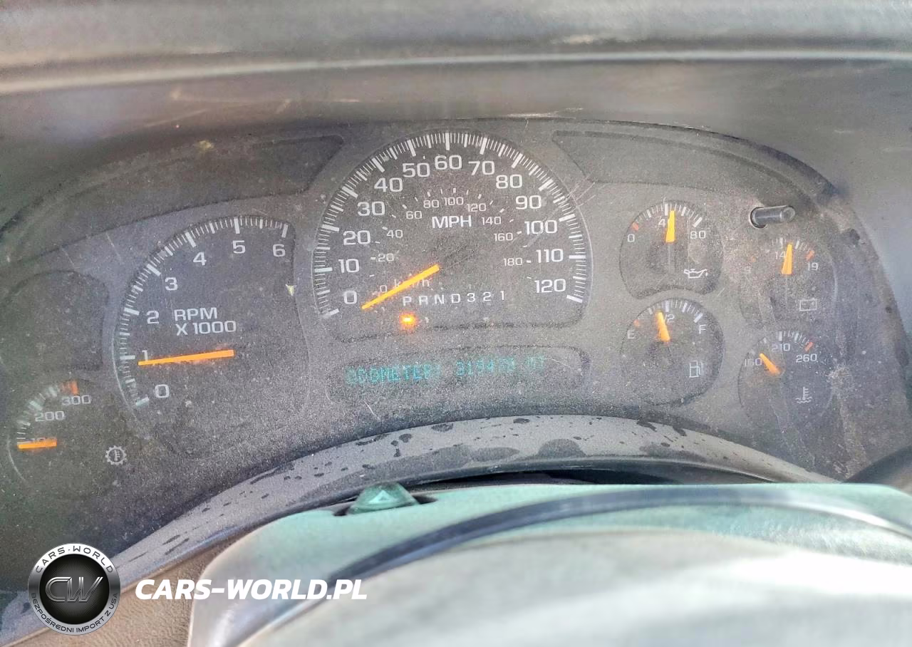 2003 Chevrolet Silverado C2500 VIN:1GBGC24U13Z285228 - 9