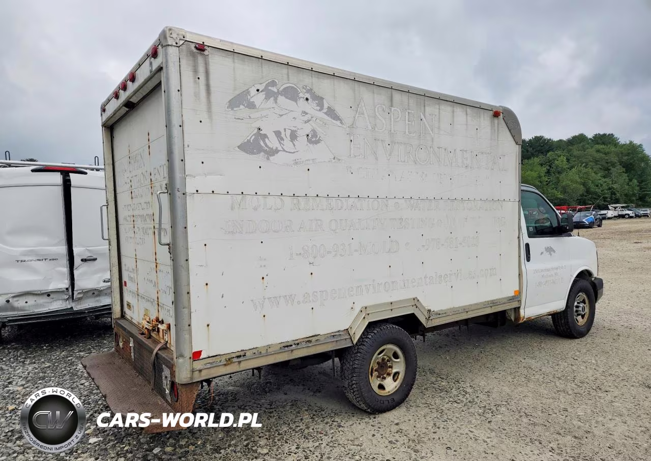 2009 GMC Savana Cutaway G3500 VIN:1GDHG31C891102500 - 3
