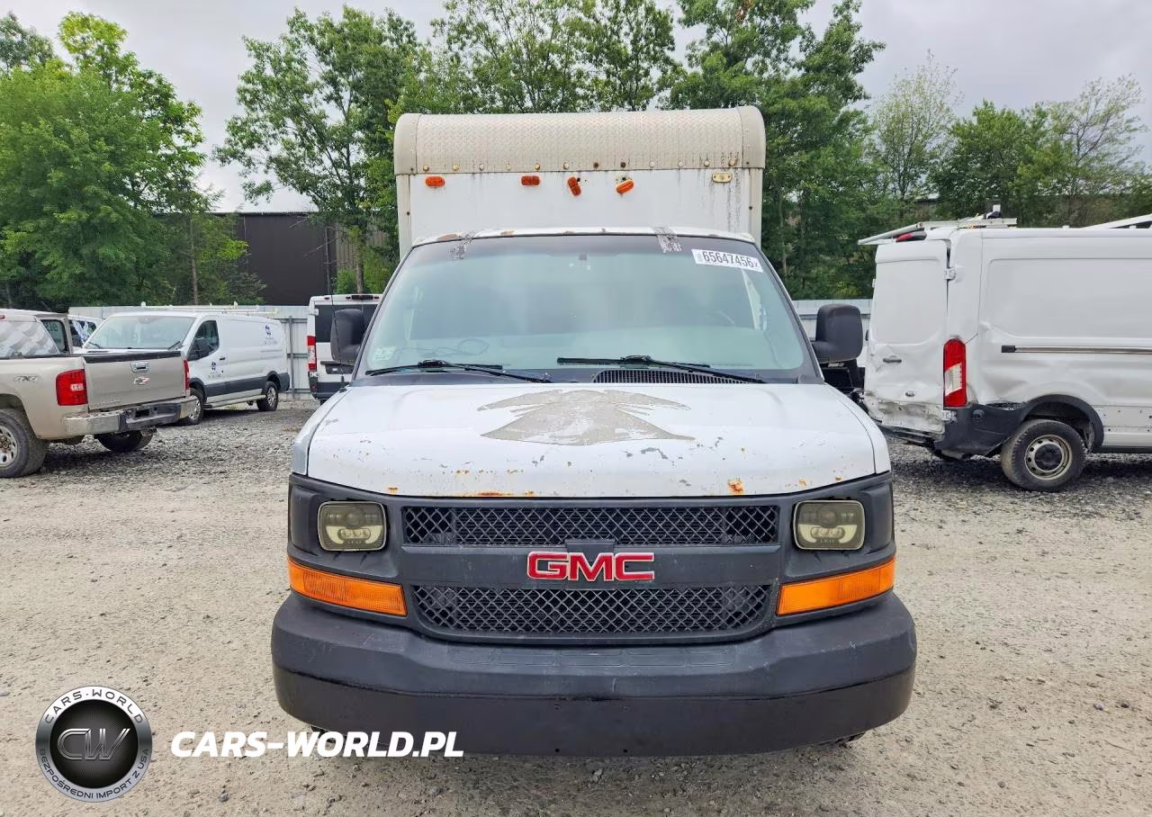 2009 GMC Savana Cutaway G3500 VIN:1GDHG31C891102500 - 5