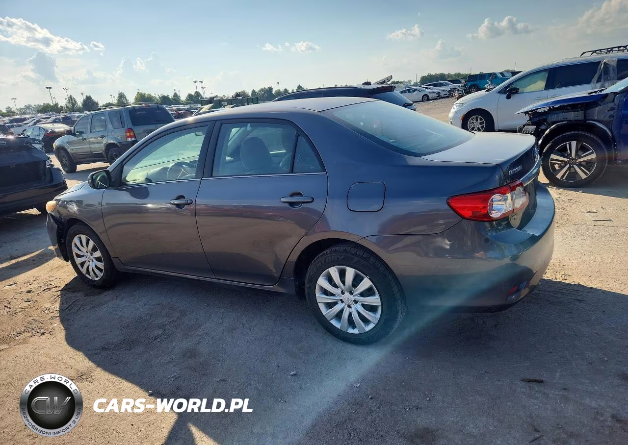 2013 Toyota Corolla Le VIN:5YFBU4EEXDP146202 - 2