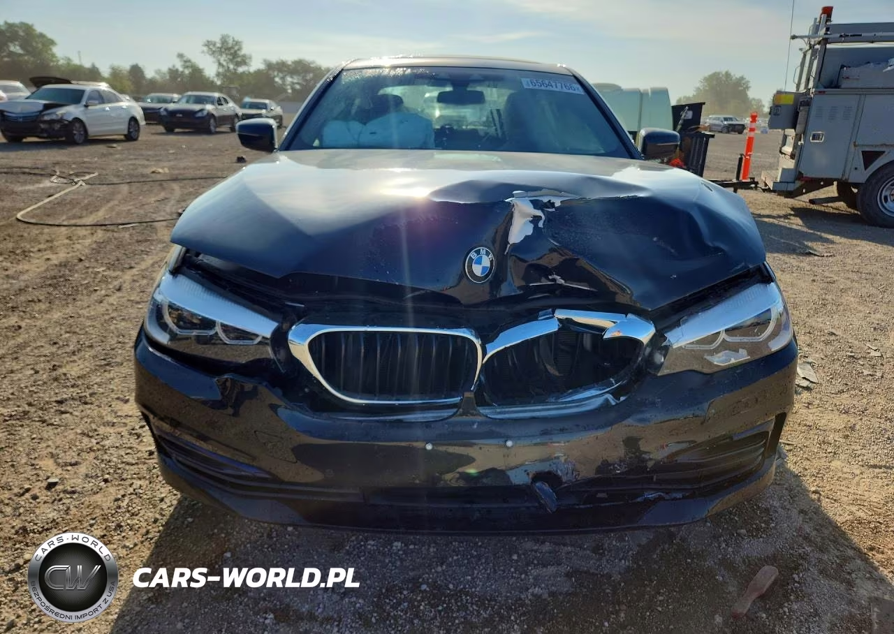 2018 BMW 530 Xi VIN:WBAJA7C58JG908414 - 5