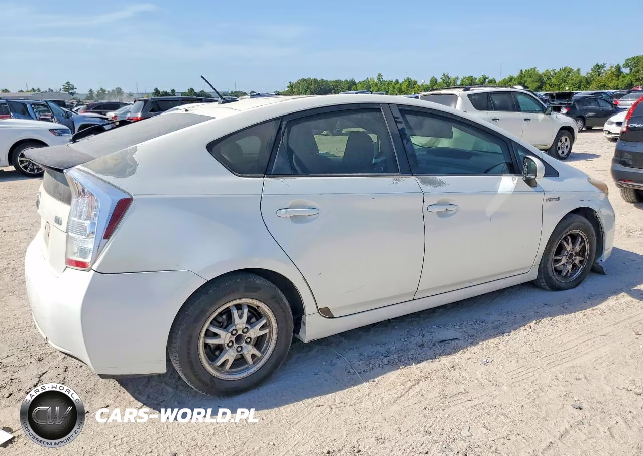2012 Toyota Prius Two VIN:JTDKN3DU2C1554163 - 3