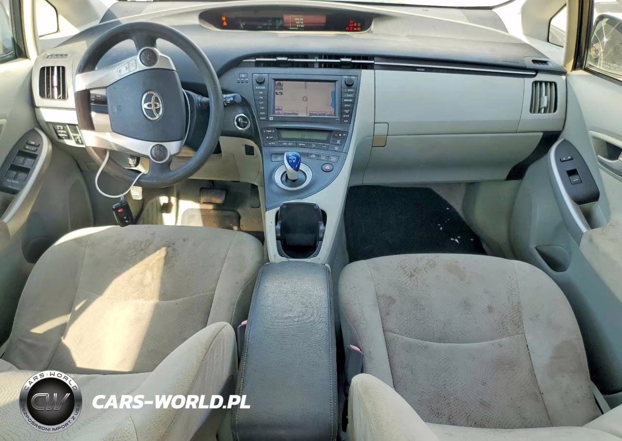 2012 Toyota Prius Two VIN:JTDKN3DU2C1554163 - 8
