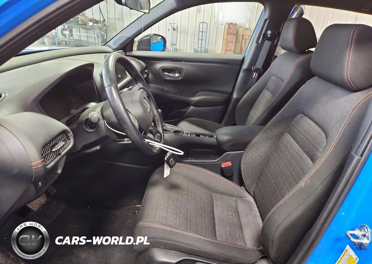 2026 Honda Hr-V Sport VIN:3CZRZ2H54TM715433 - 7
