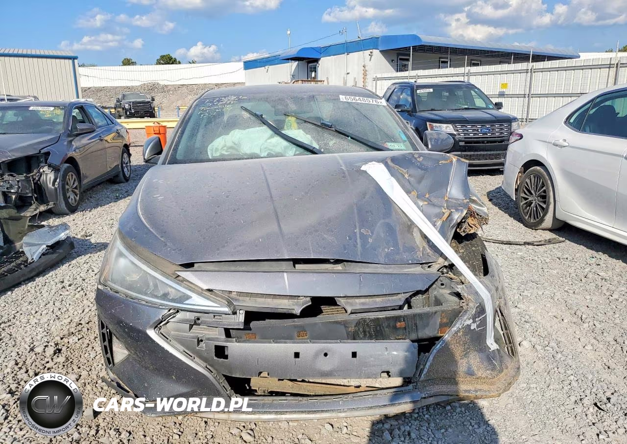 2020 Hyundai Elantra Sel VIN:5NPD84LF1LH512326 - 5