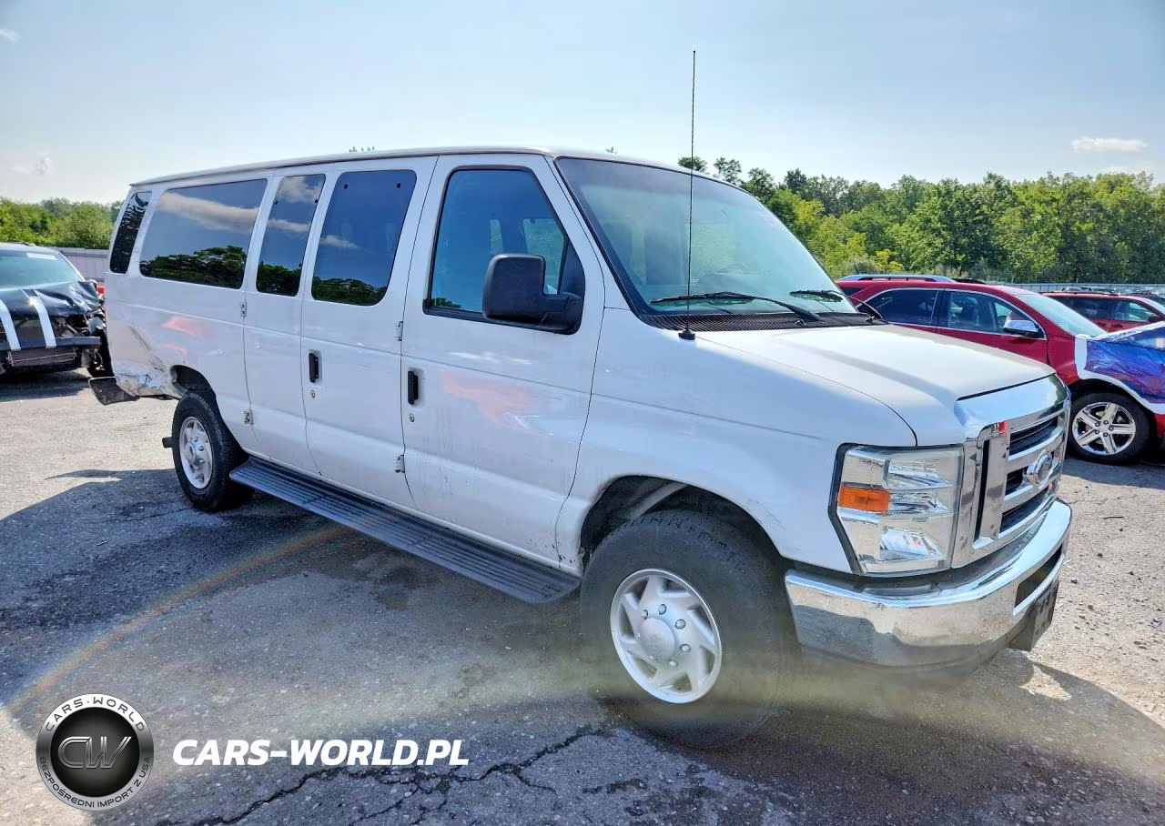 2013 Ford Econoline E350 Super Duty Wagon VIN:1FBSS3BLXDDA40570 - 4