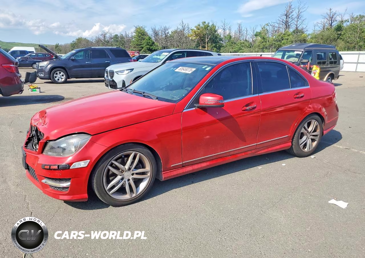 2012 Mercedes-Benz C 300 4Matic – zdjęcie 1 z 12