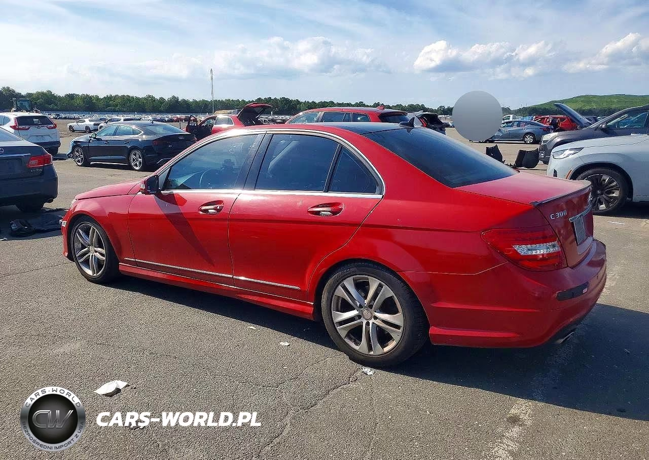 2012 Mercedes-Benz C 300 4Matic VIN:WDDGF8BBXCF862563 - 2