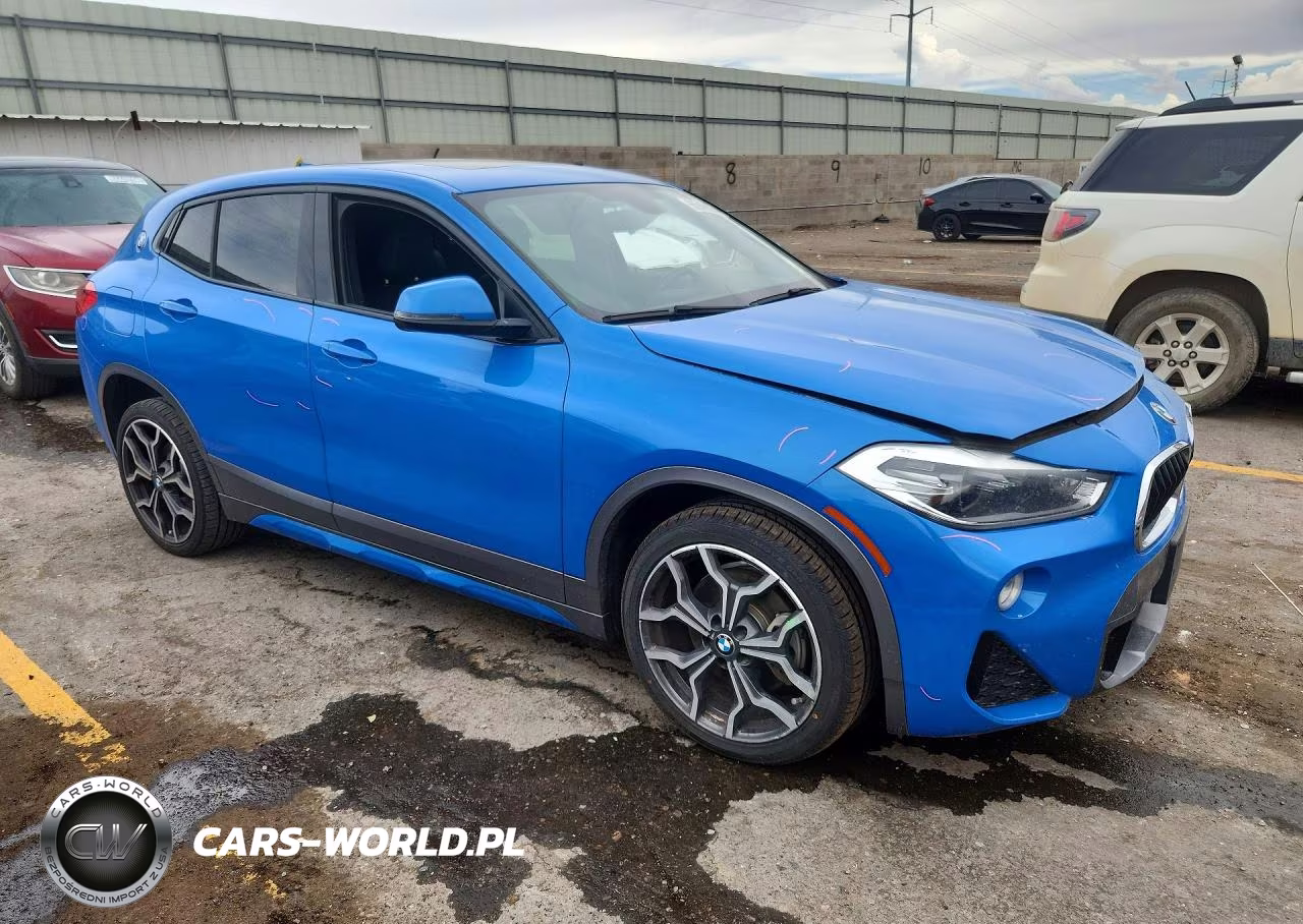 2018 BMW X2 xDrive28I VIN:WBXYJ5C31JEF71140 - 4