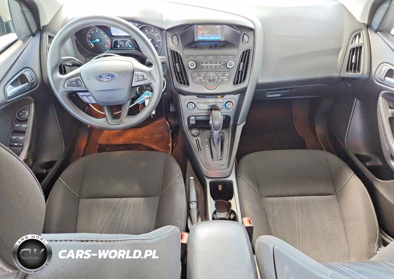 2018 Ford Focus Se VIN:1FADP3F26JL218540 - 8