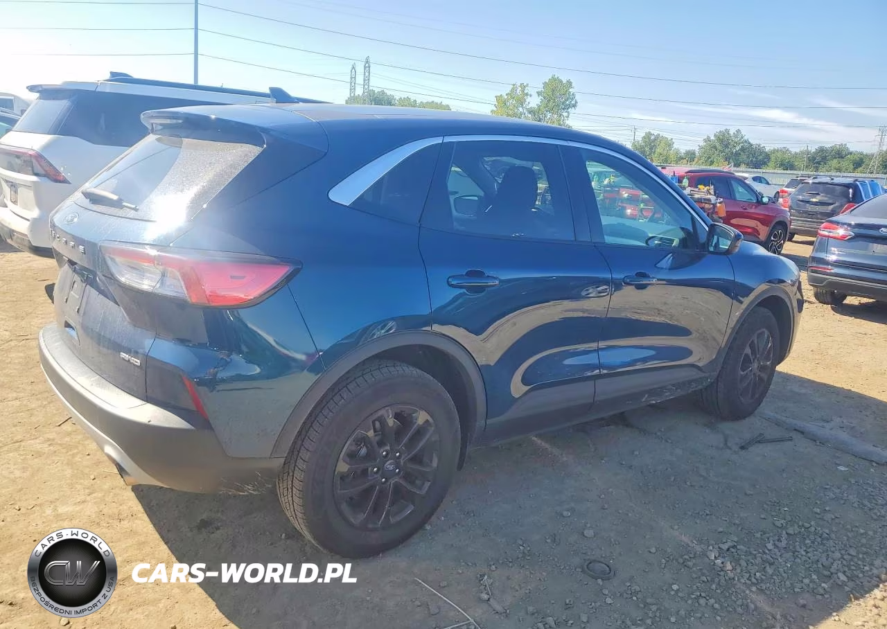 2020 Ford Escape Se VIN:1FMCU9G68LUC62261 - 3