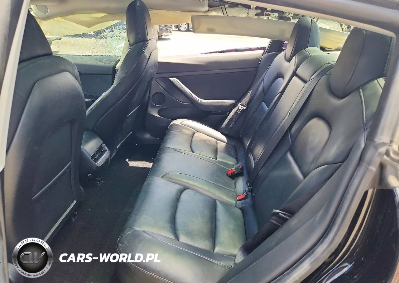 2022 Tesla Model 3 VIN:5YJ3E1EB4NF135053 - 10