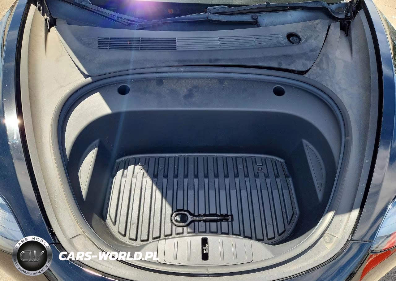 2022 Tesla Model 3 VIN:5YJ3E1EB4NF135053 - 11