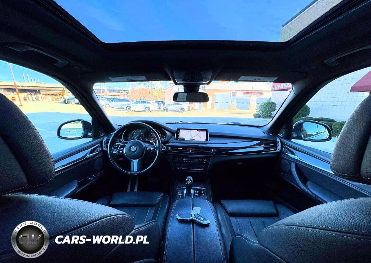 2018 BMW X5 xDrive50I VIN:5UXKR6C55J0U15260 - 9