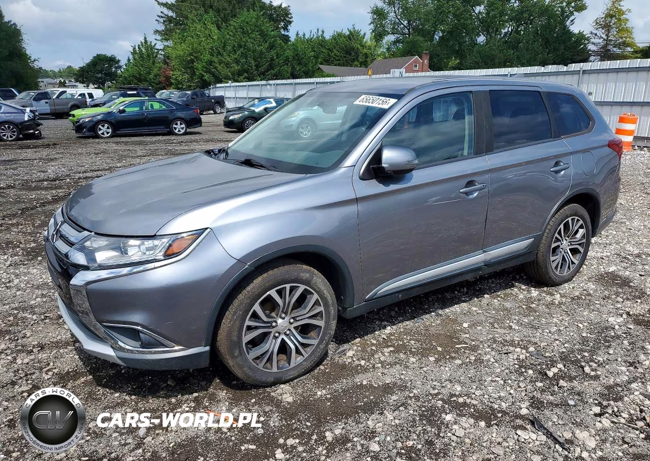 2020 Mitsubishi Outlander Limited – zdjęcie 1 z 13