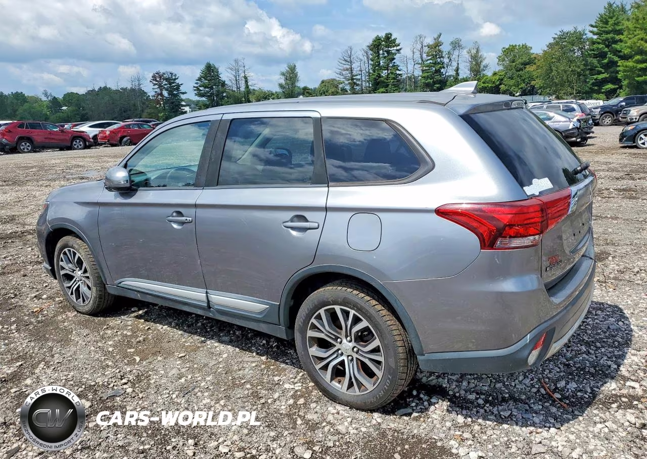 2020 Mitsubishi Outlander Limited VIN:JA4AZ3A35JZ040327 - 2