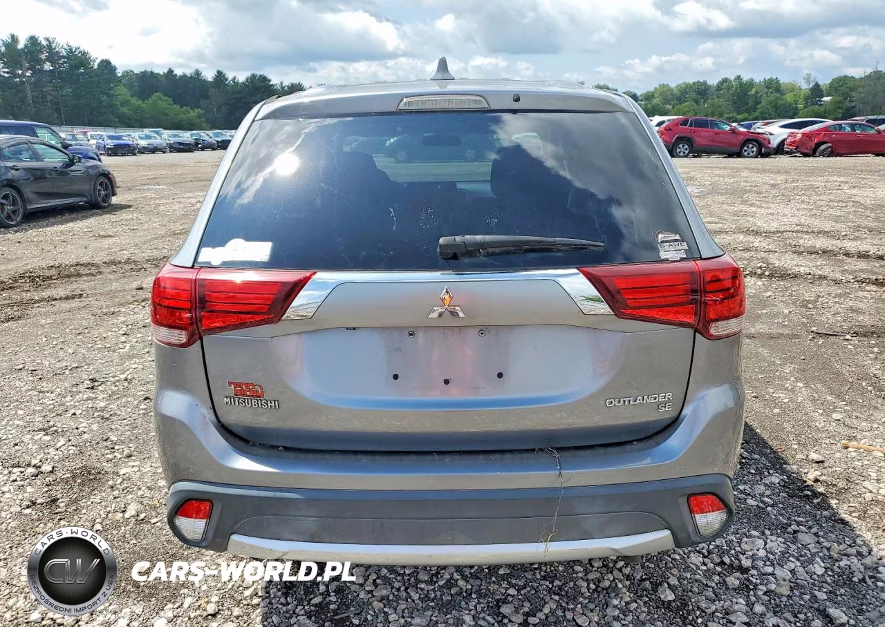 2020 Mitsubishi Outlander Limited VIN:JA4AZ3A35JZ040327 - 6