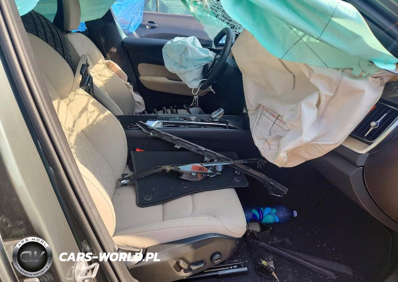 2026 Volvo Xc60 Plus VIN:YV4M12RCXT1486447 - 7