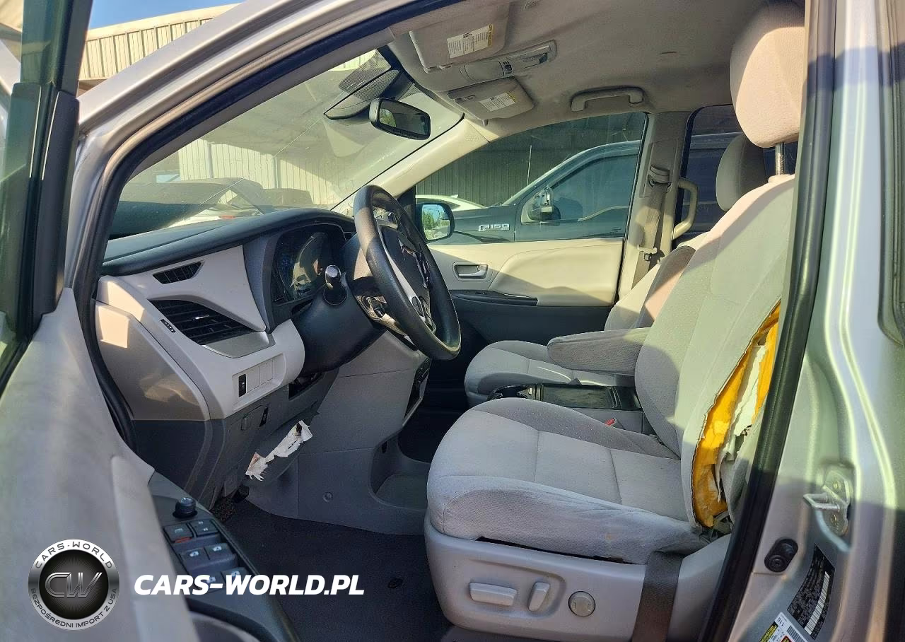 2020 Toyota Sienna Le VIN:5TDKZ3DC4LS075810 - 7