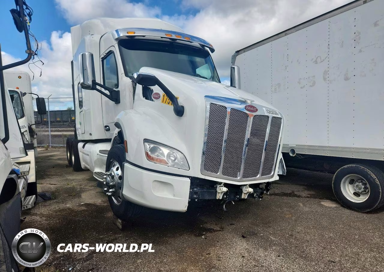 2020 Peterbilt 579 VIN:1XPBDP9X9LD675606 - 12